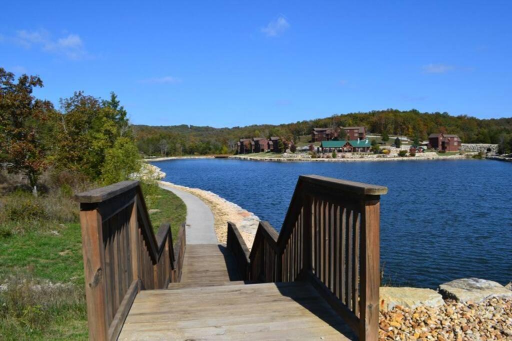 Couples Condo Retreat Overlooking Golf Course Branson West Exterior foto