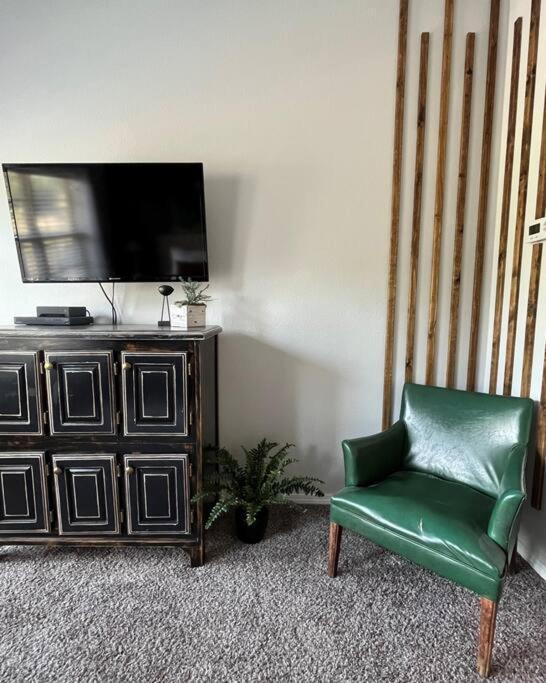 Couples Condo Retreat Overlooking Golf Course Branson West Exterior foto